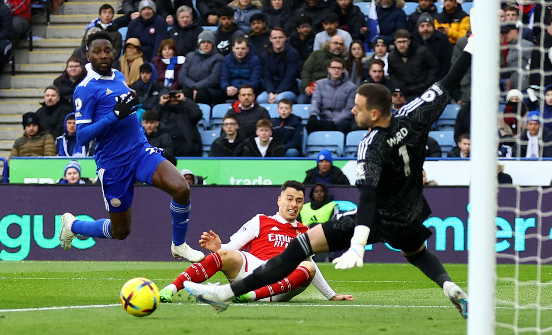 这位中场球 这位中场球