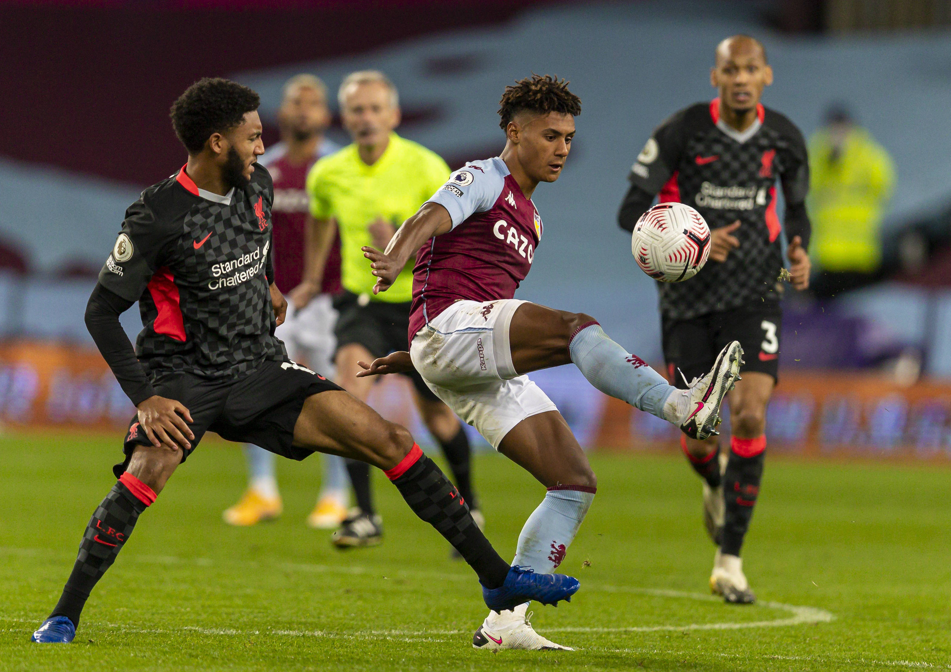 也保持了足 也保持了足